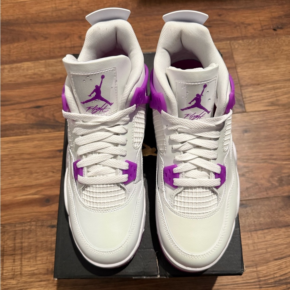 Air Jordan 4 GS Hyper Violet
